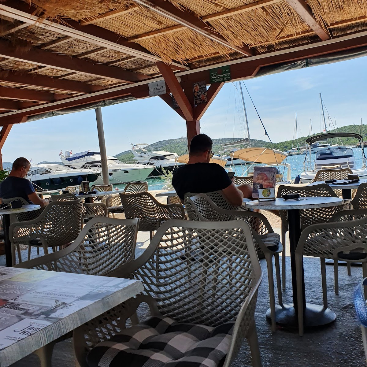 Beach bar Rišpet