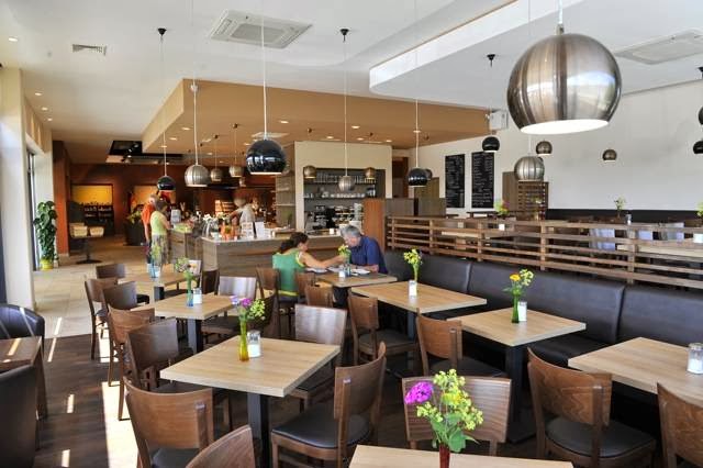 Schocolat Confiserie-Cafe