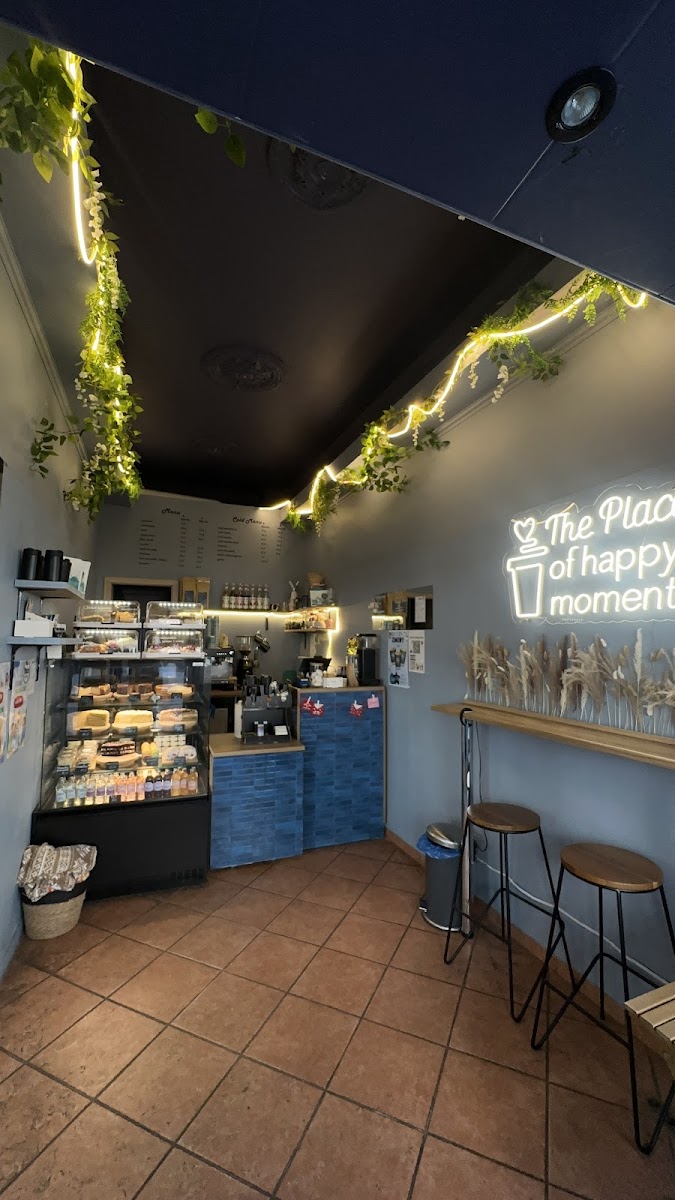 The Place cafe to go