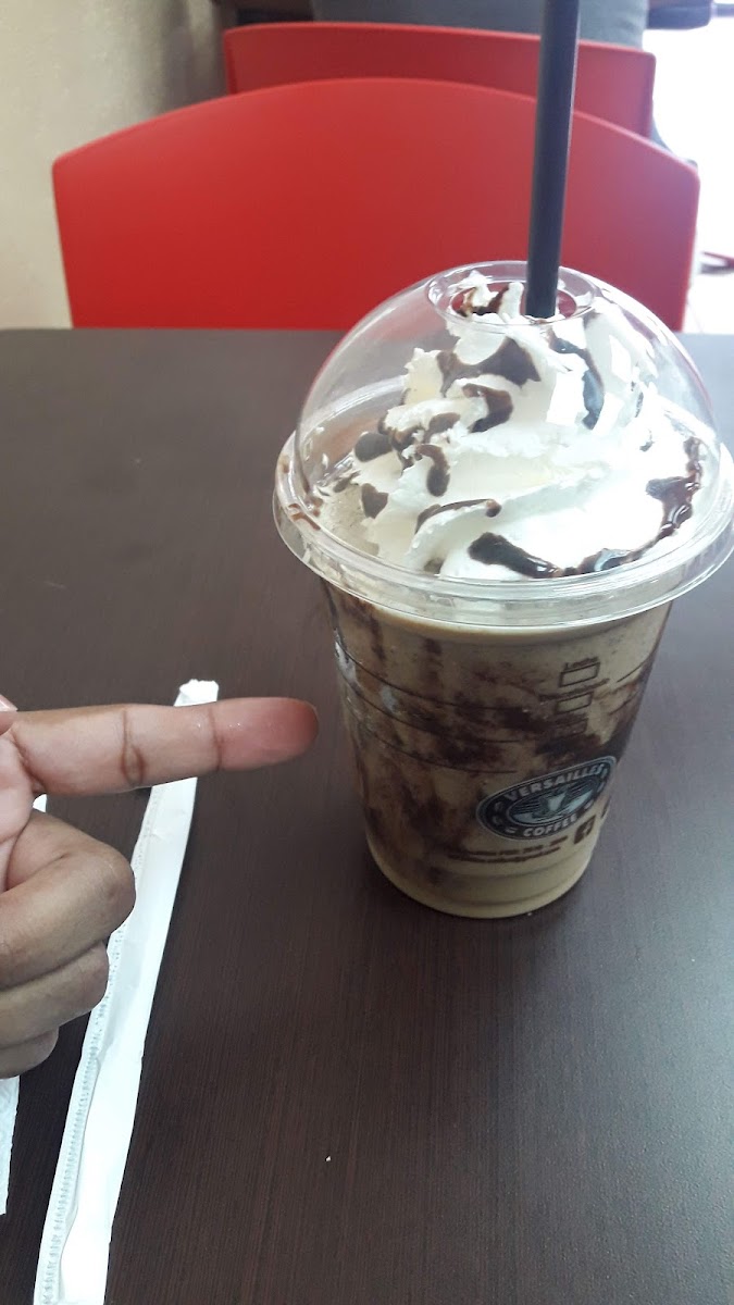 Versailles Coffee • Calpules