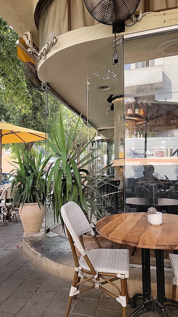 georgina Cafe ג׳ורג׳ינה קפה