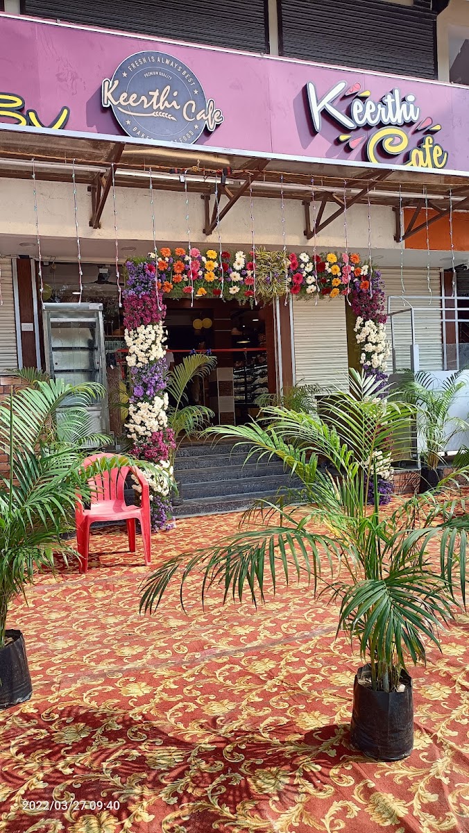 Keerthi Cafe