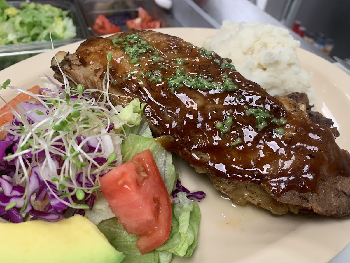 Eileen's Kitchen - 2