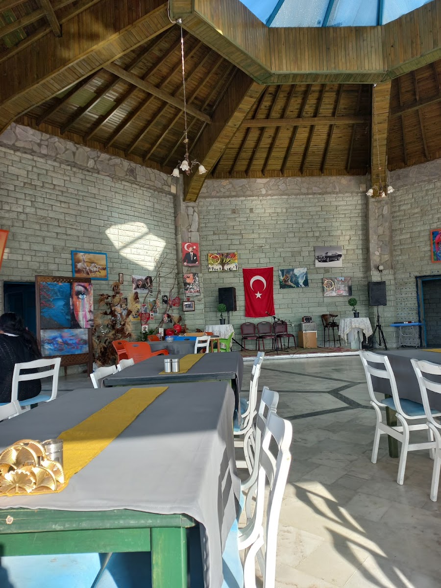 ÜLKÜ TEPE ( AYYILDIZ CAFE & RESTAURANT)