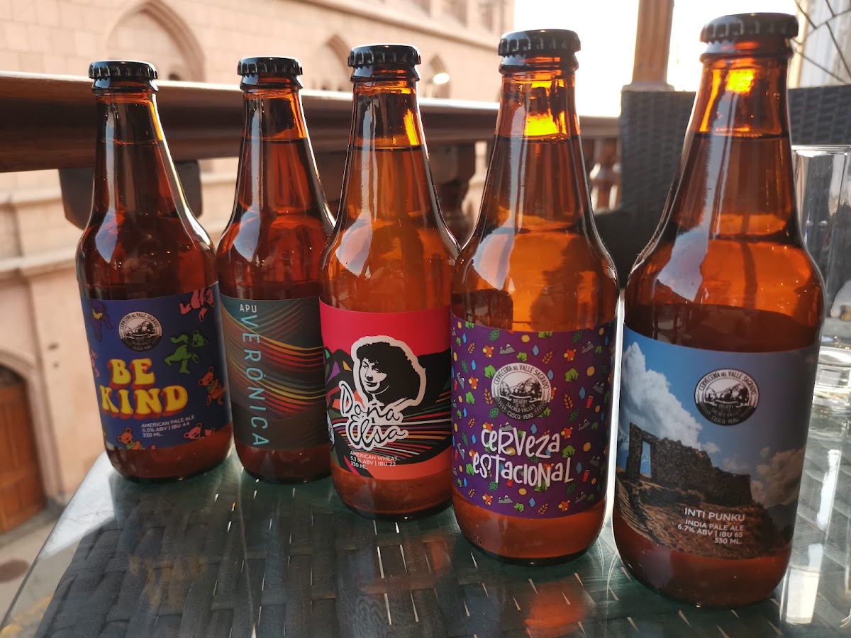 TUPAC Cafe - Bar - 10