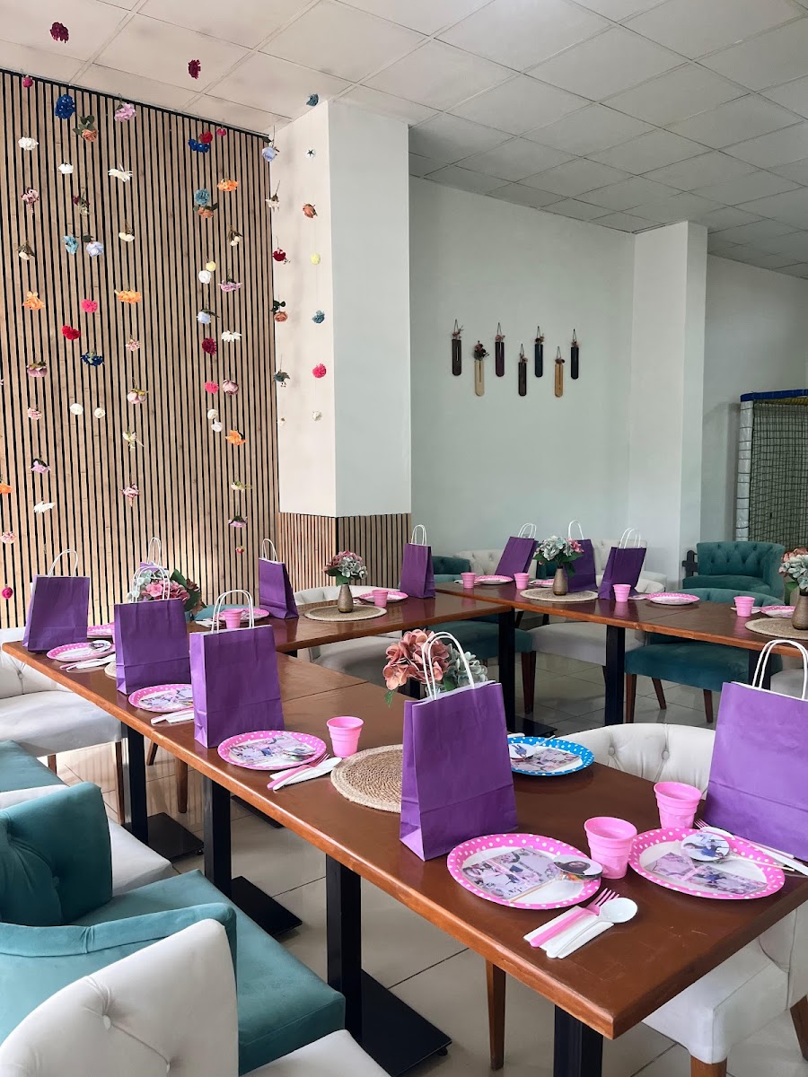 KARA'M CAFE KIDS & MORE