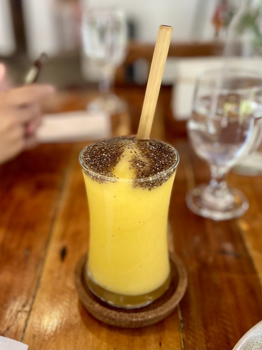 Takam Cafe & Bistro - 7