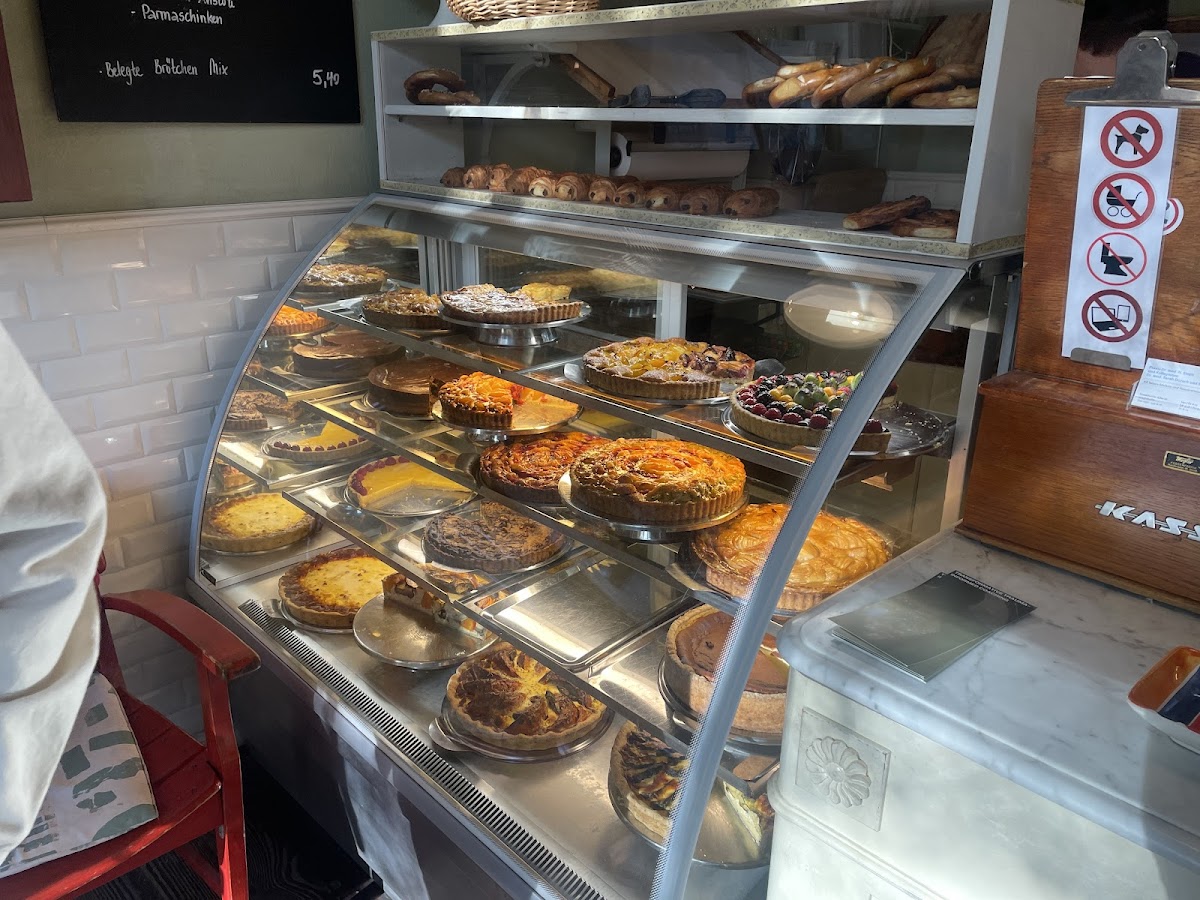 Café Boulangerie - 4