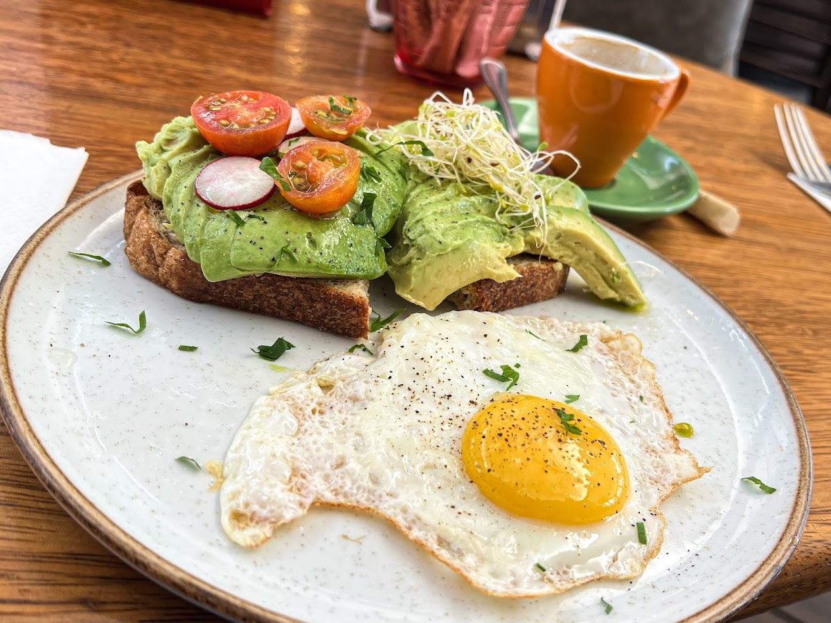 Lucio Caffé Larcomar - 3