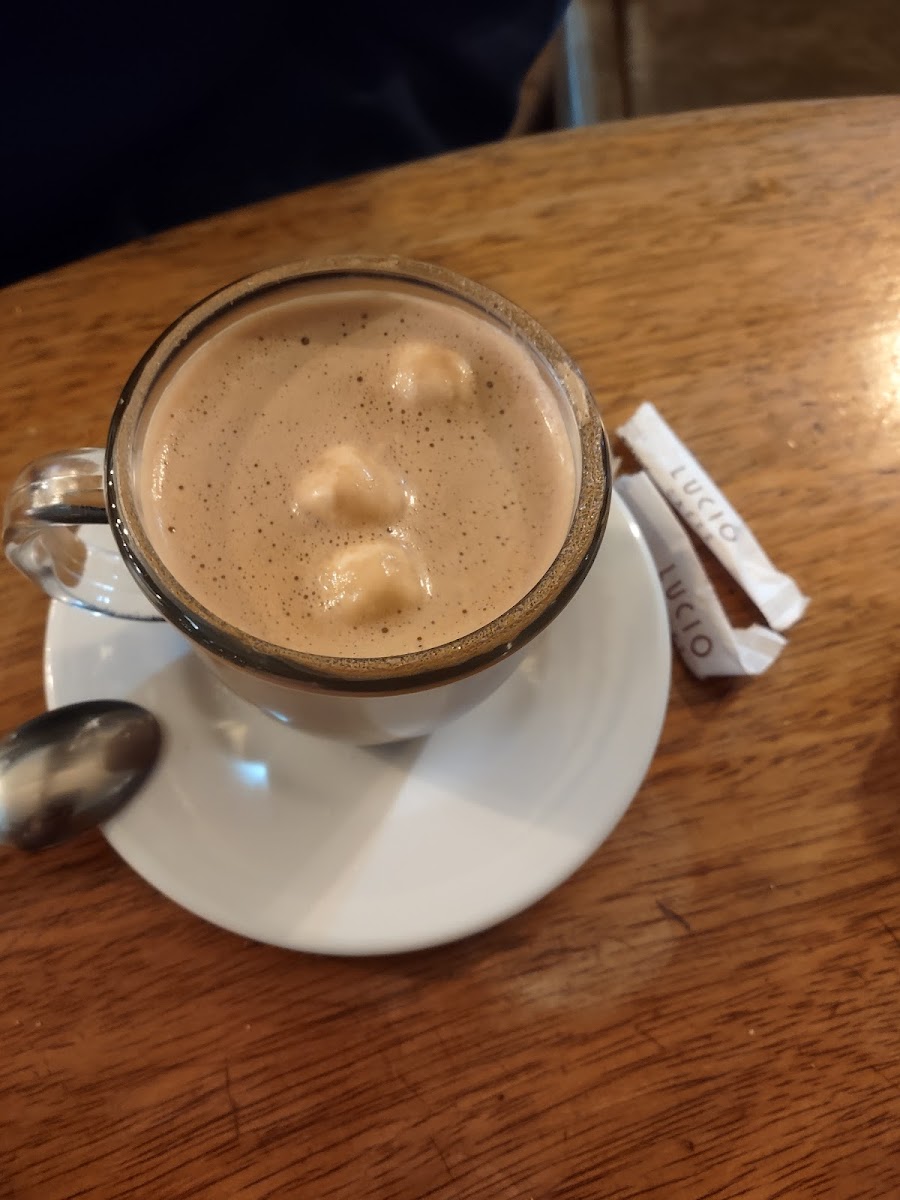 Lucio Caffé Larcomar - 5