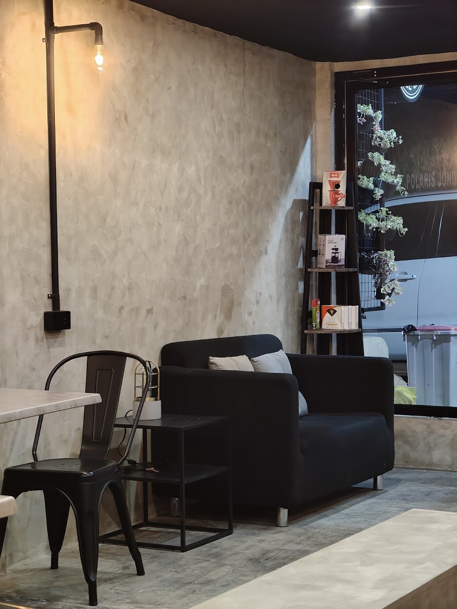 Side Notes Coffee & Co.