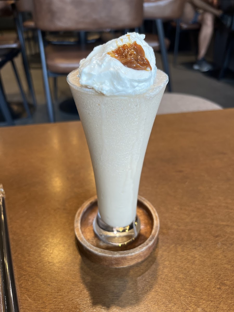 Cole&Co. Studio Cafe - 10