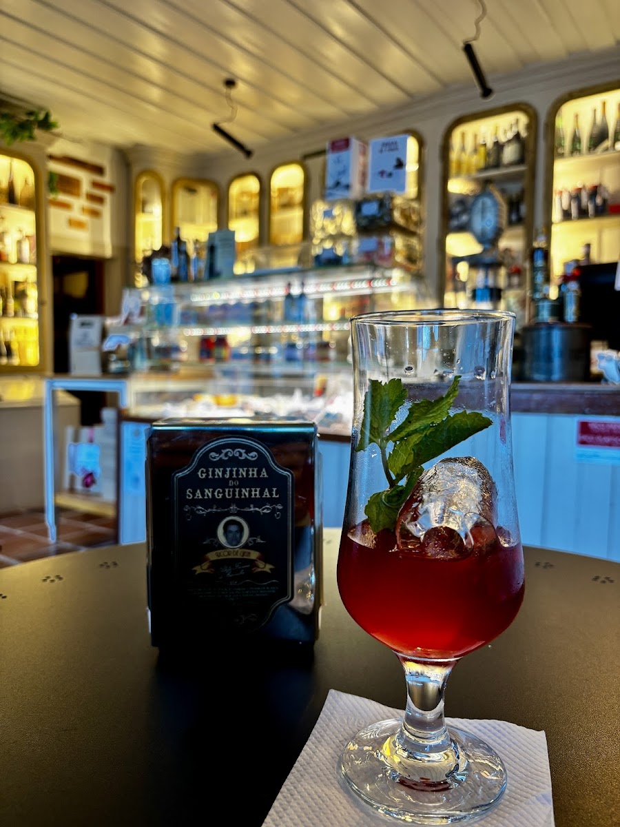 Ginjinha do Sanguinhal - 2