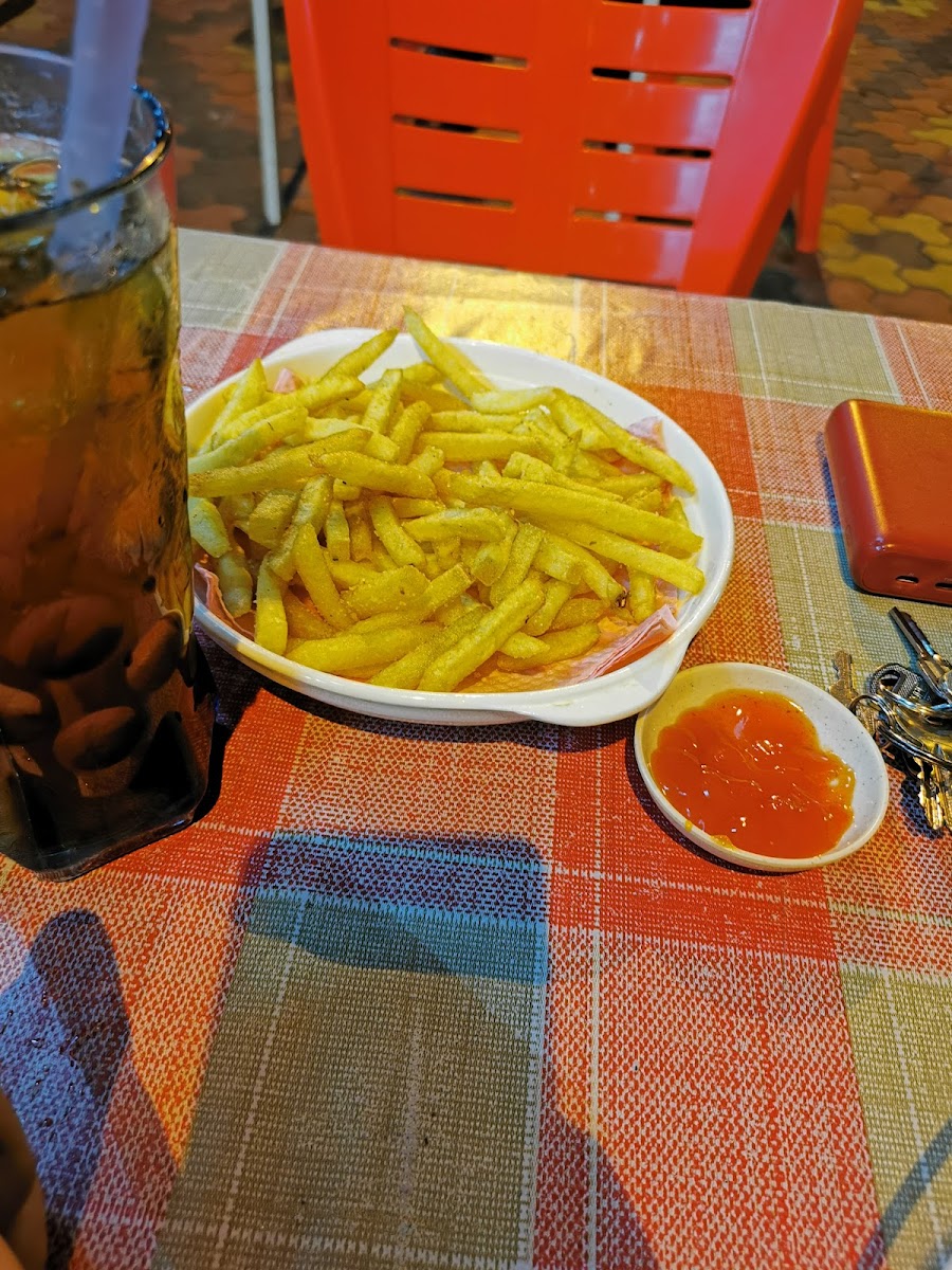 Project Cafe & Barbershop - 6