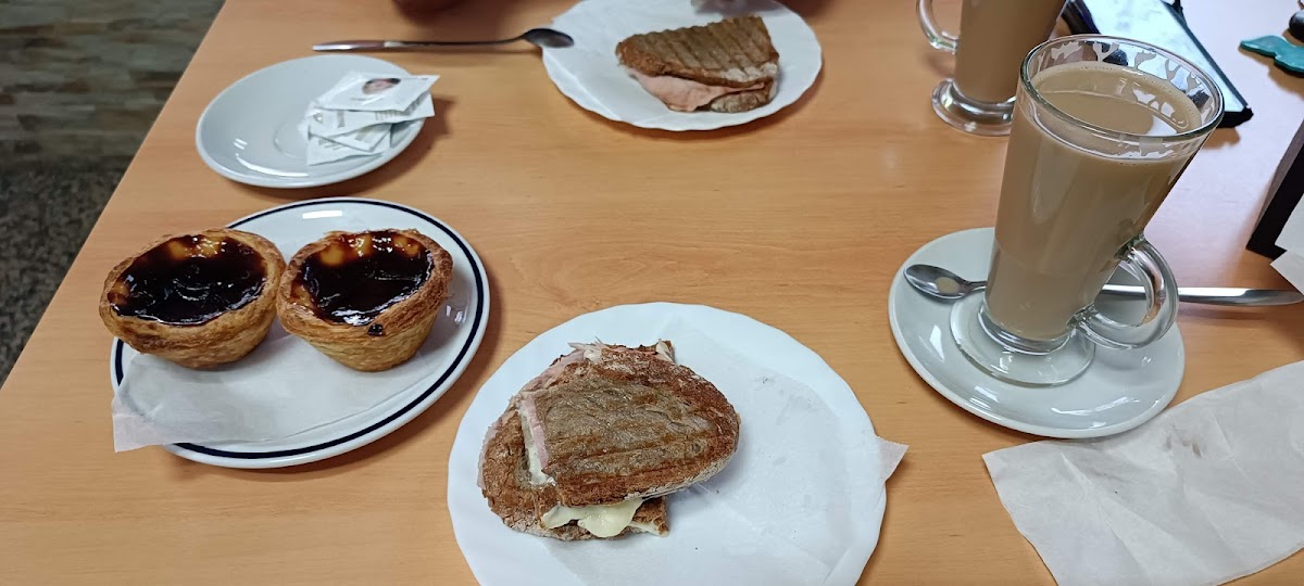 Café e Pastelaria Alidoce