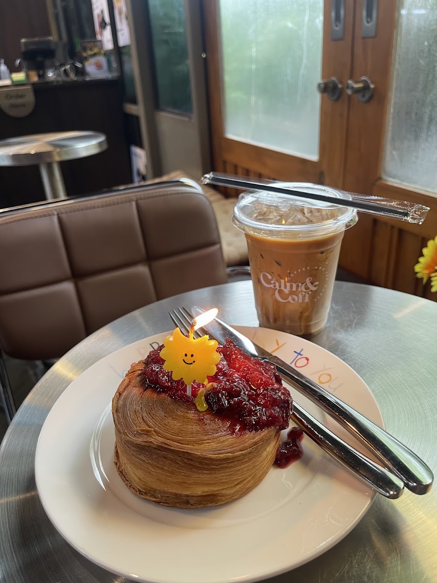 calmandcoff cafe - 5