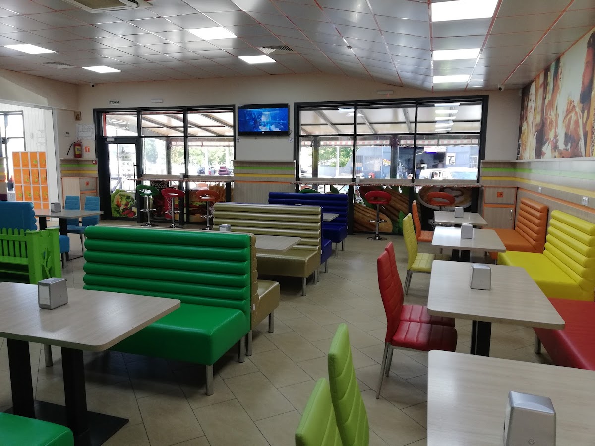 Кафе Burger Land