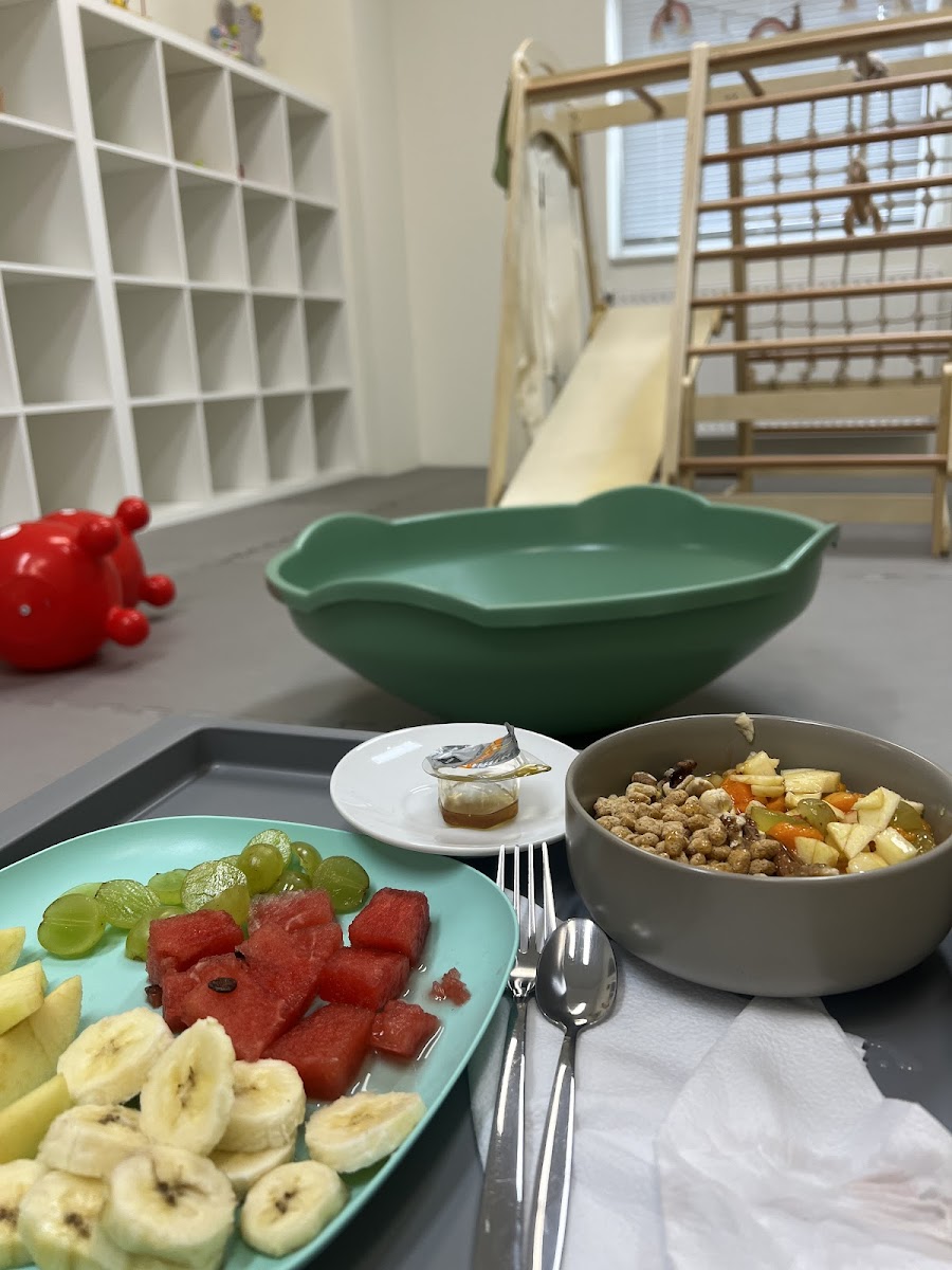 Little Kids Cafe - 5