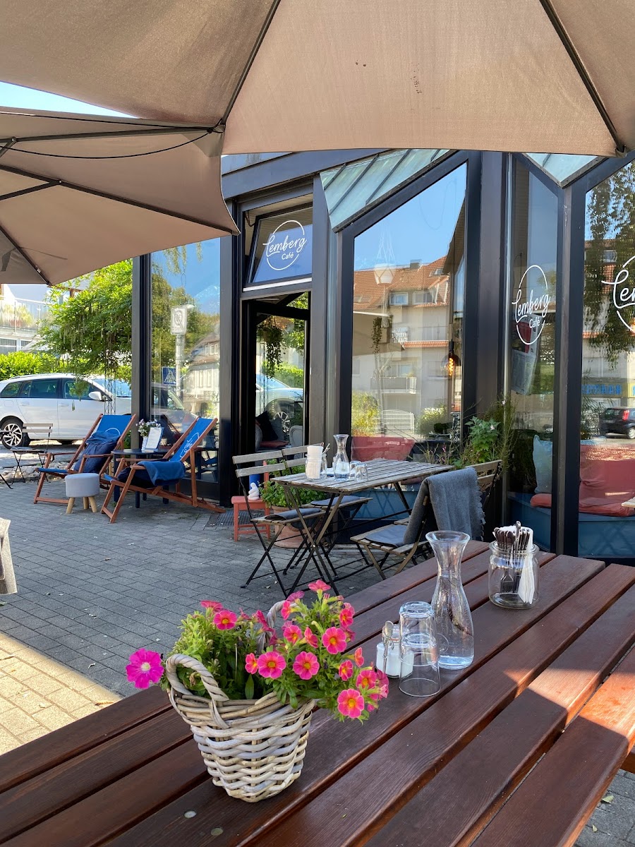 Cafe Lemberg