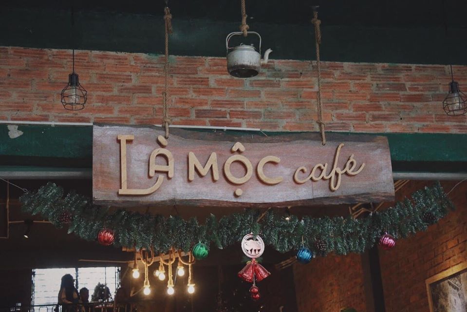 Là Mộc Café