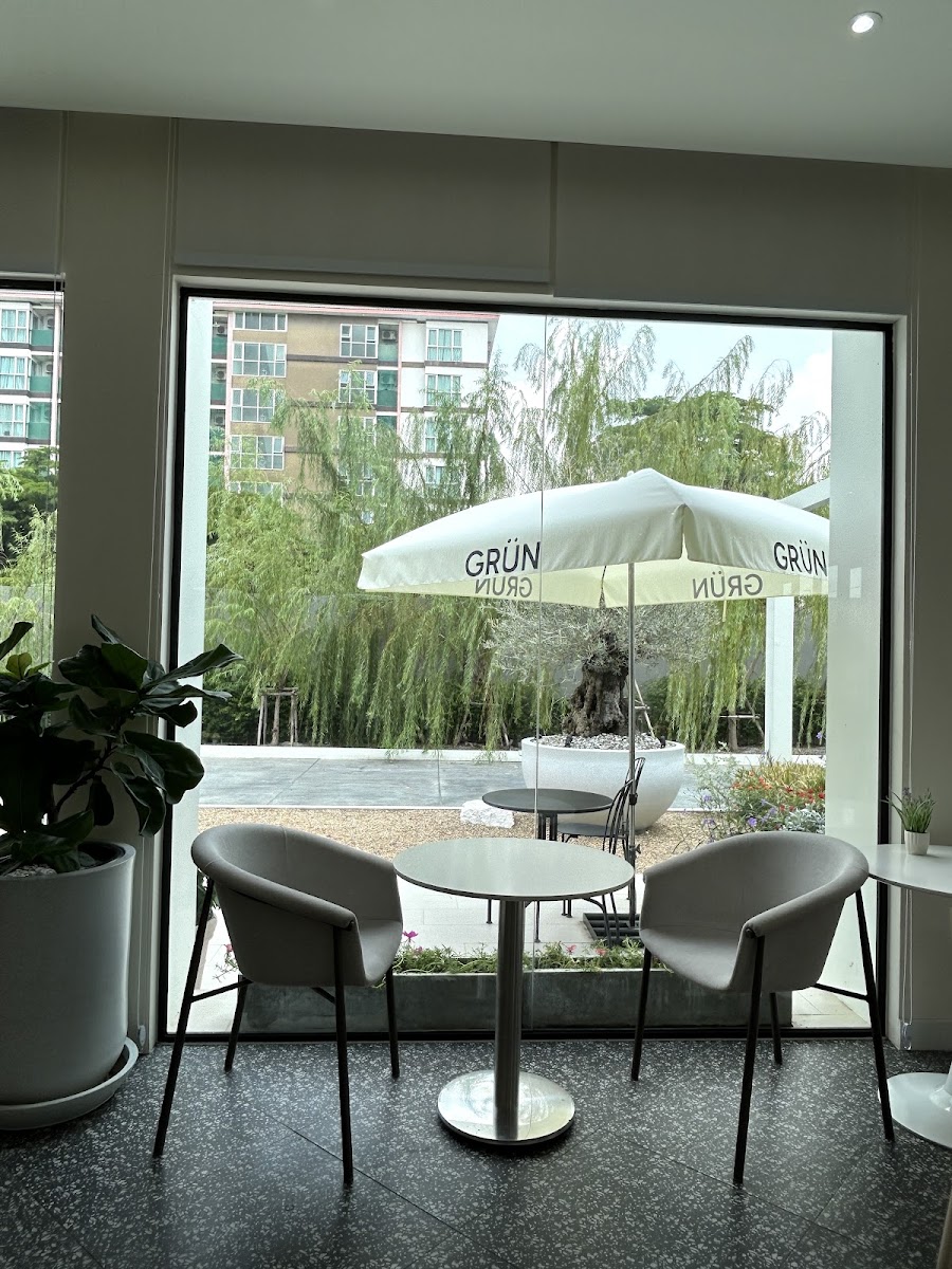 GRUN Cafe