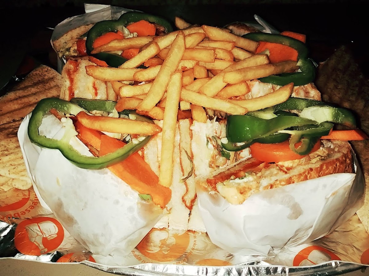 Al Maraya Cafeteria - 3