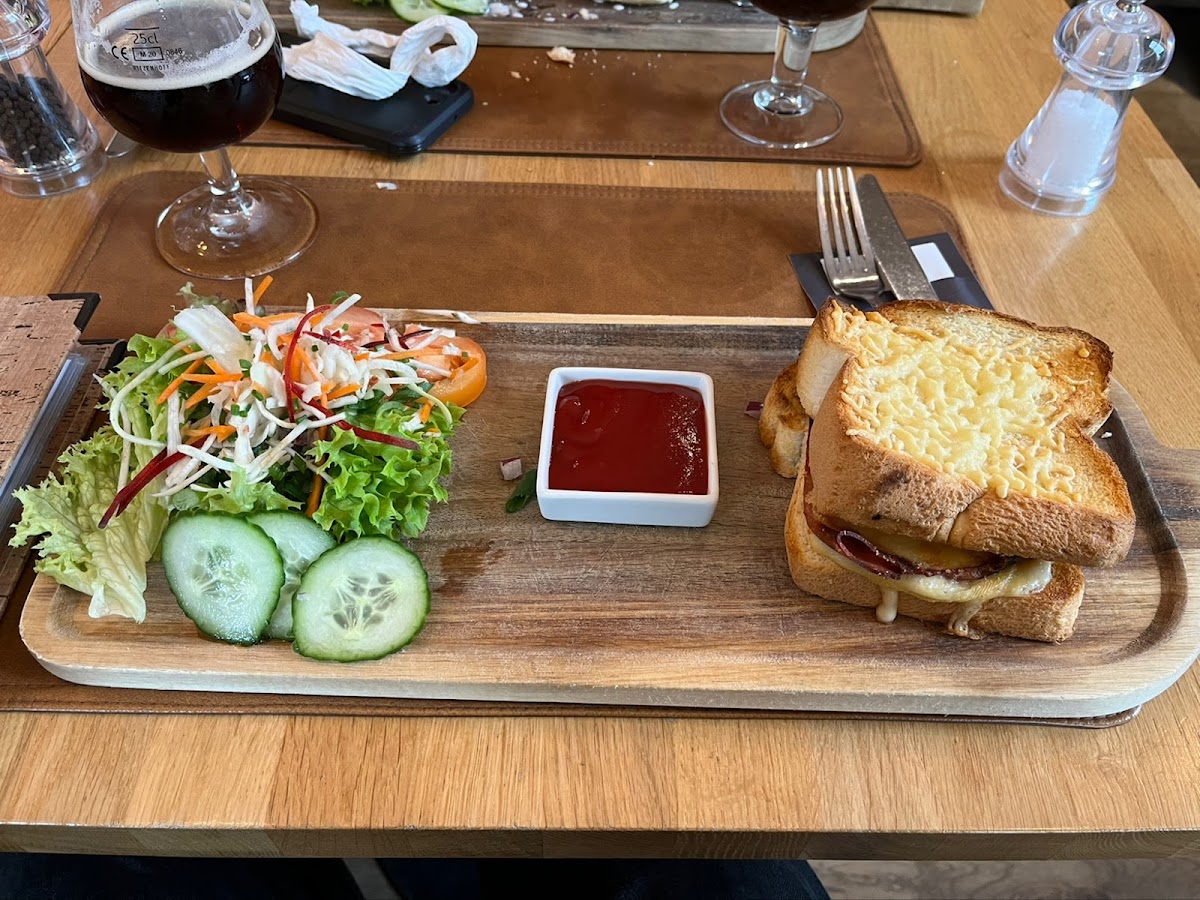 Taverne Aubeloise - 8