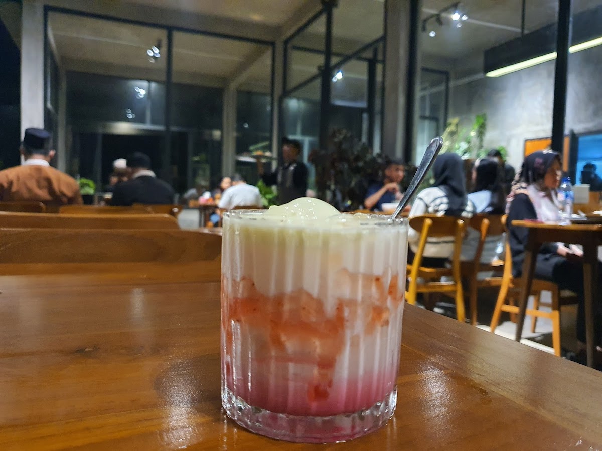 Sekar cafe and eatery - 5