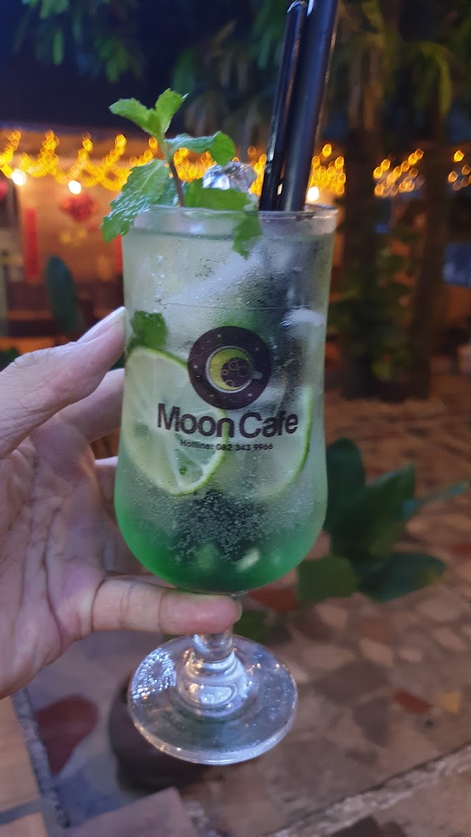 Moon Cafe - 51 Hoàng Văn Thụ - 9