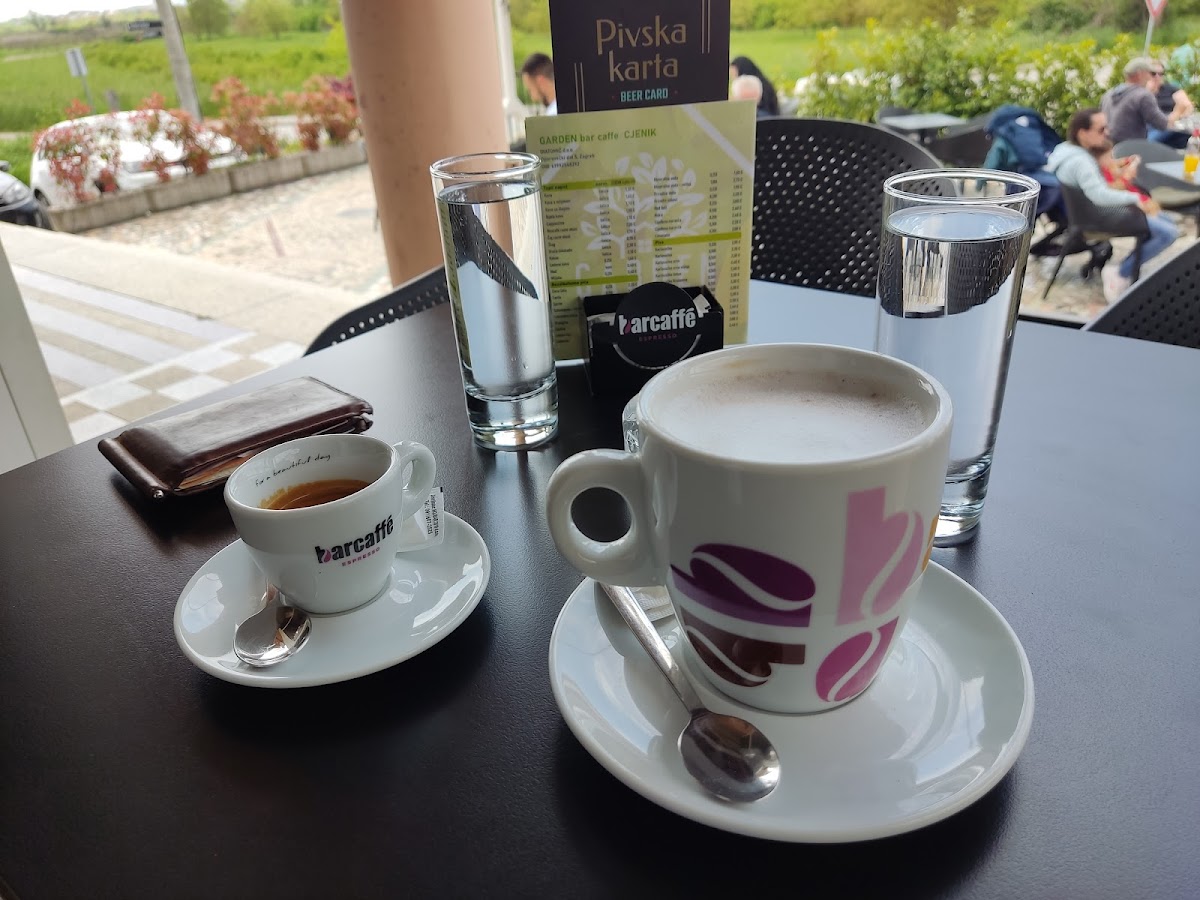 GARDEN bar caffe - 5