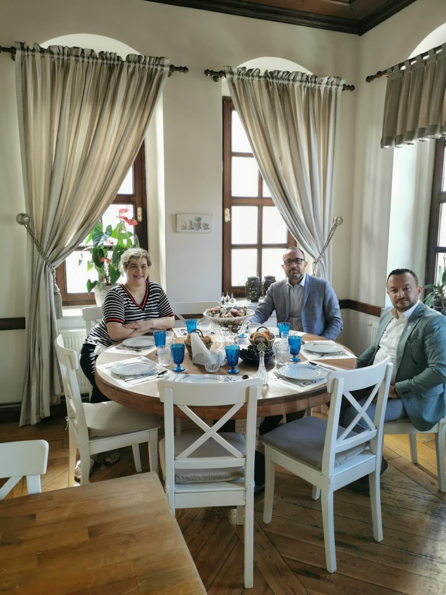 Tarcın Cafe & Gunevi - 3