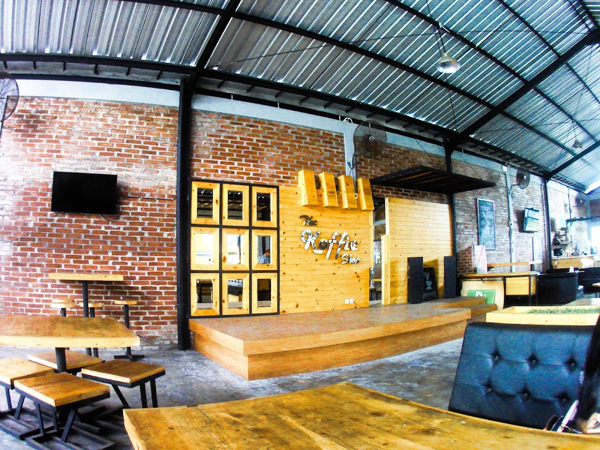 The Koffie Shop - 4