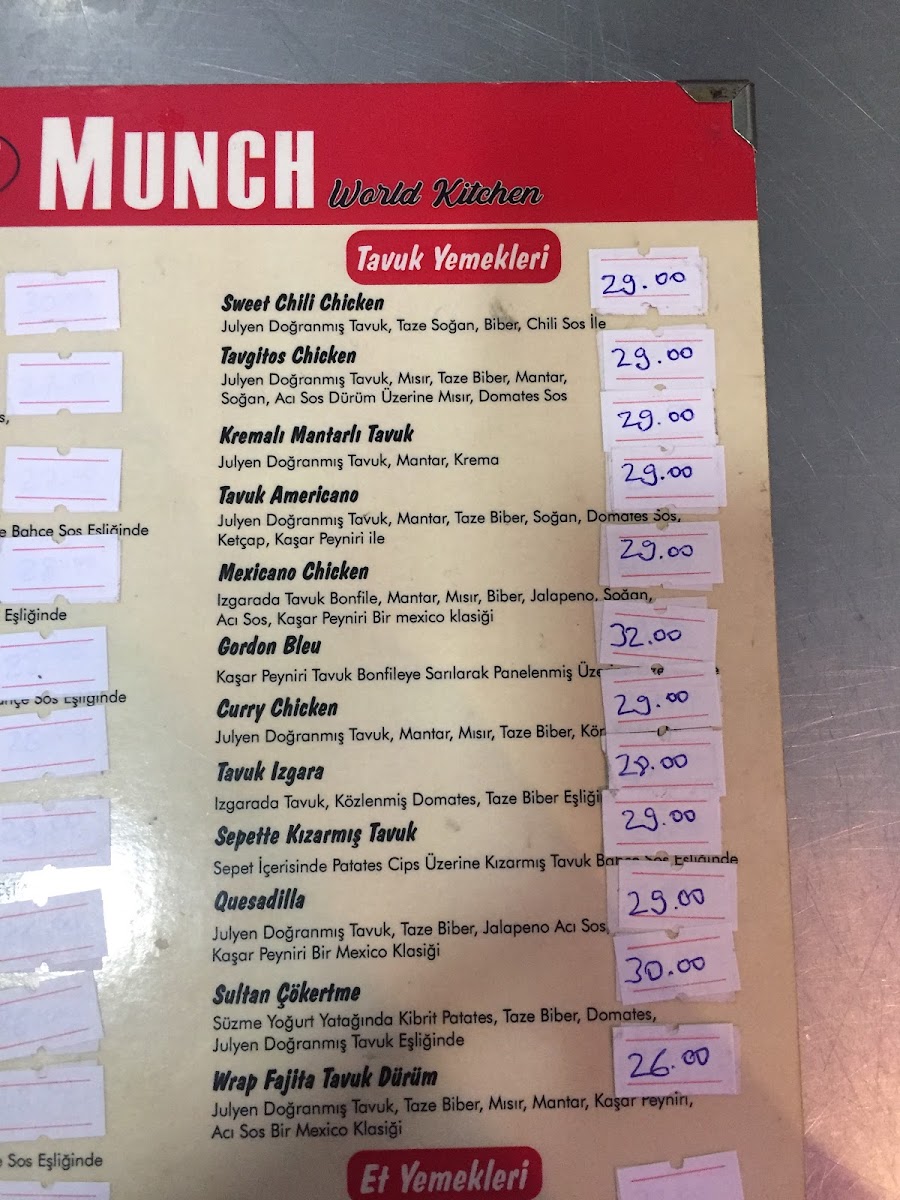 Munch Cafe Restaurant - 2