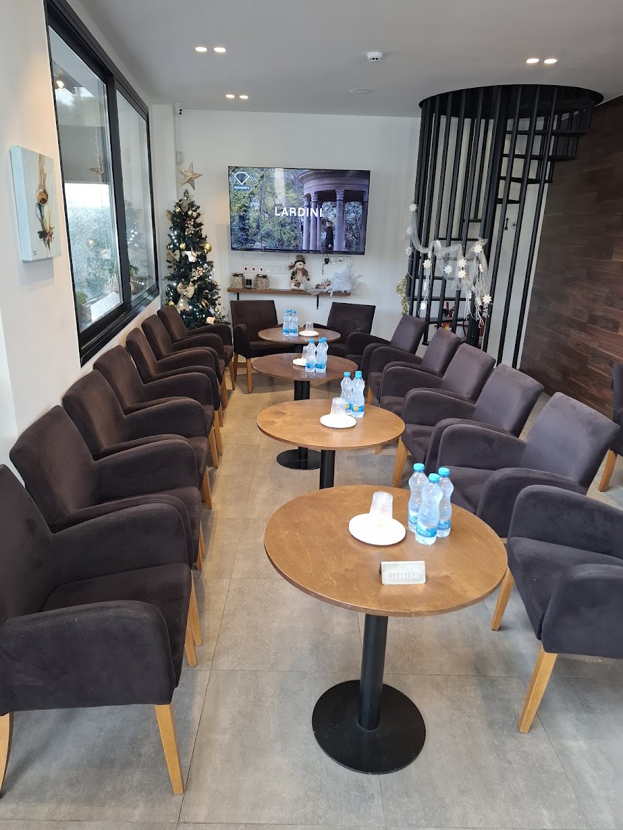 Clock Cafe | Agios Athanasios - 3