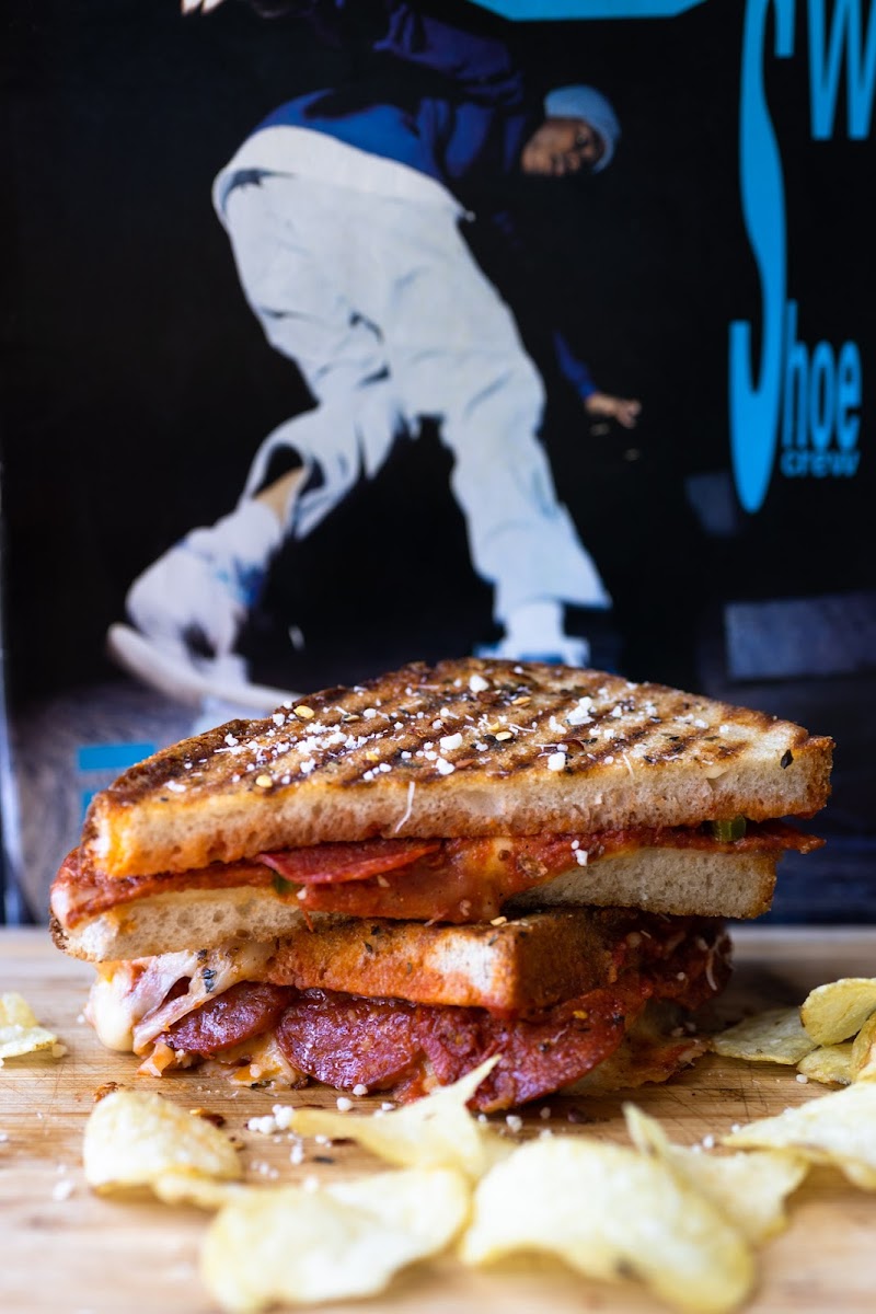 Le Boxx Café & Shop - 9