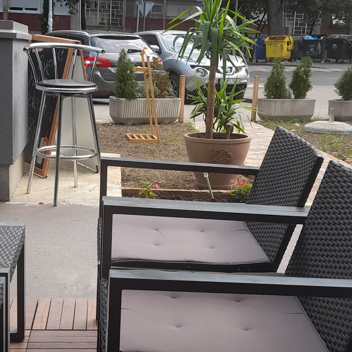 Escape Caffe Bar - 3