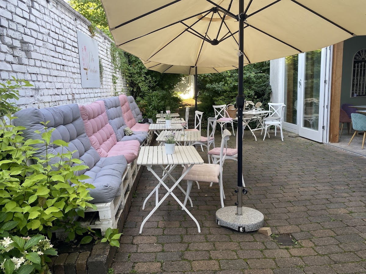 Vita Provitina Cakes & Events