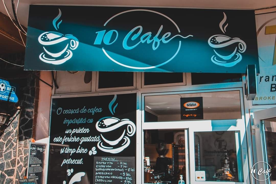 10 Cafe