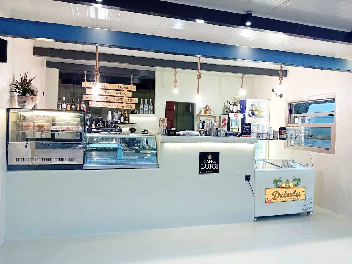 DELULU CAFE, Plaka Naxos