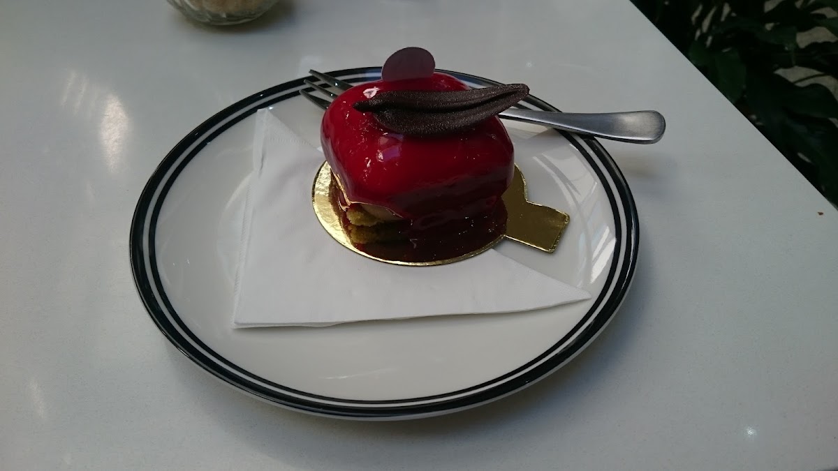 L'Orange Patisserie - 7