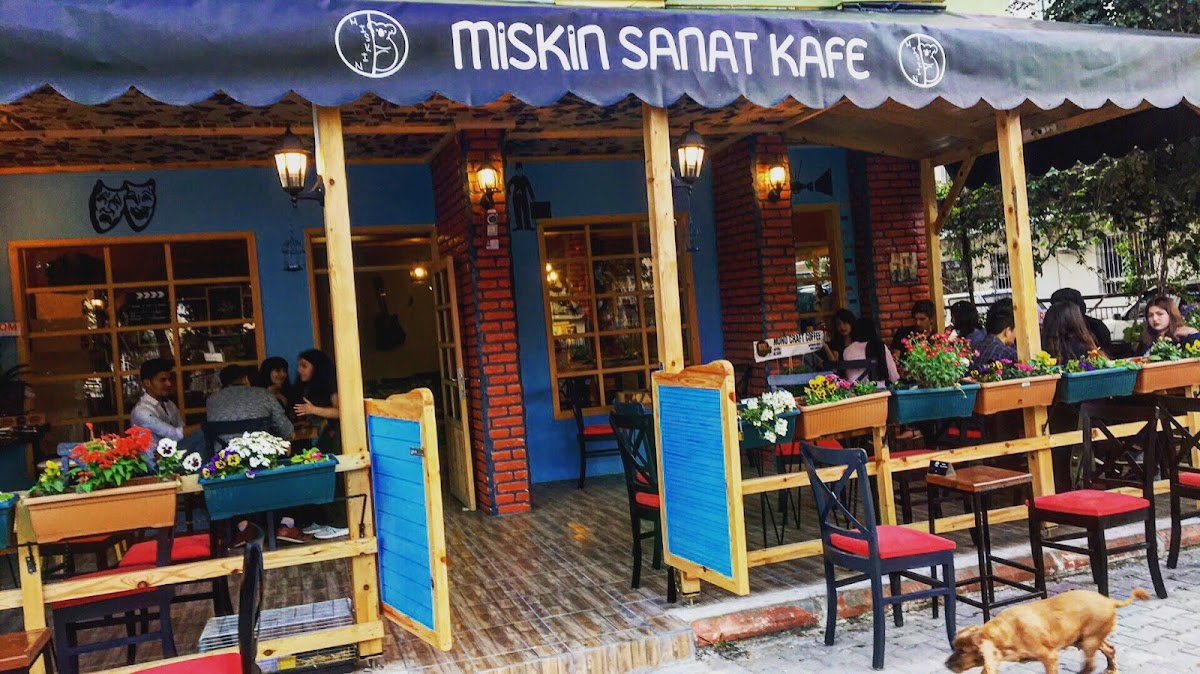 Miskin Art Café