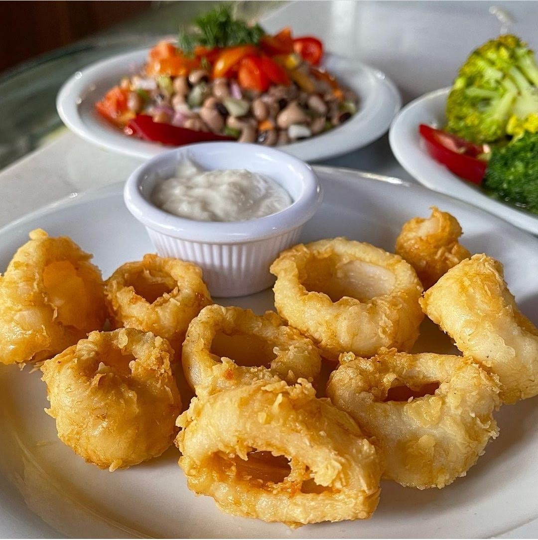 Legends Cafe & Rest.