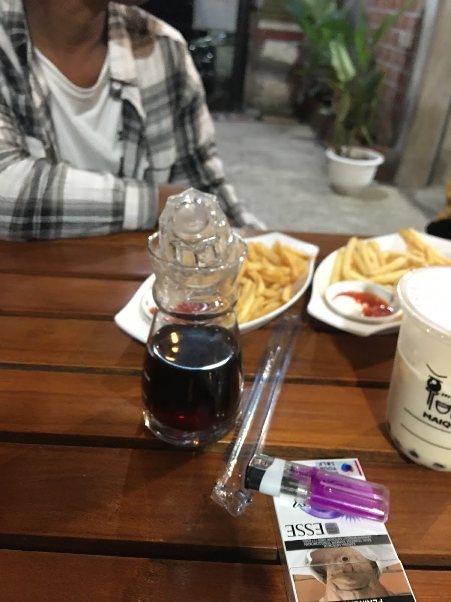 D'Maiq Cafe & Resto - 10