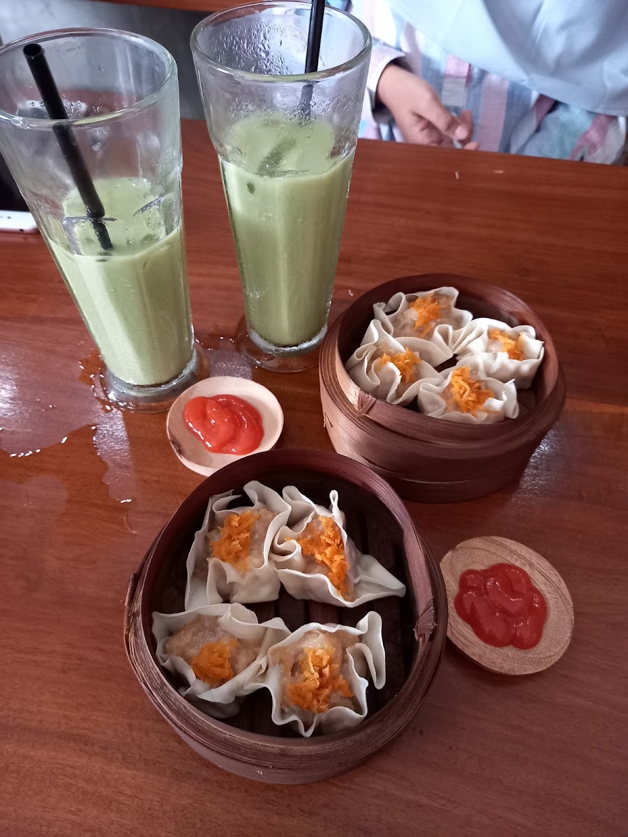 D'Maiq Cafe & Resto - 8