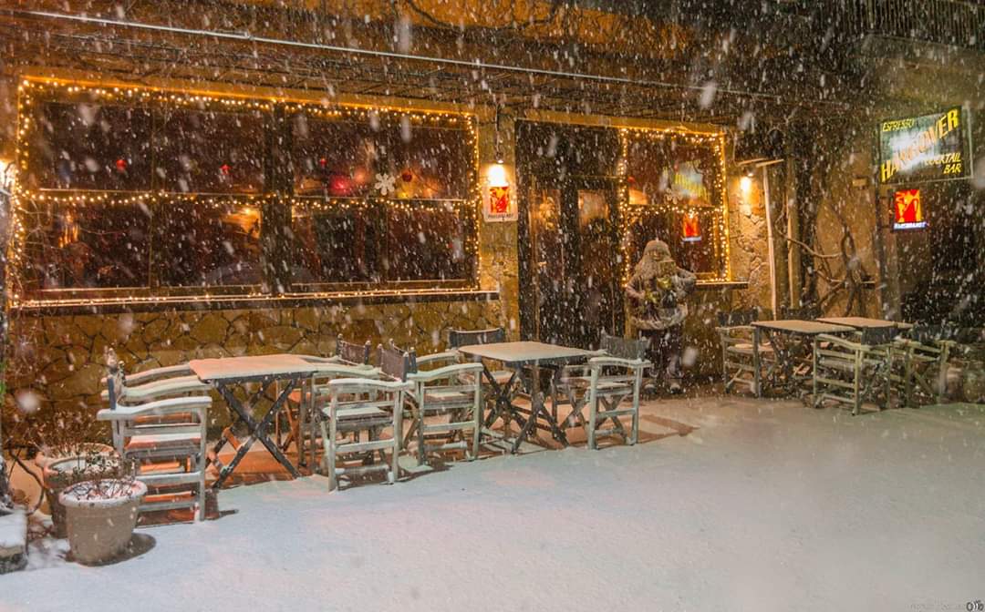 Hangover espresso & cocktail bar