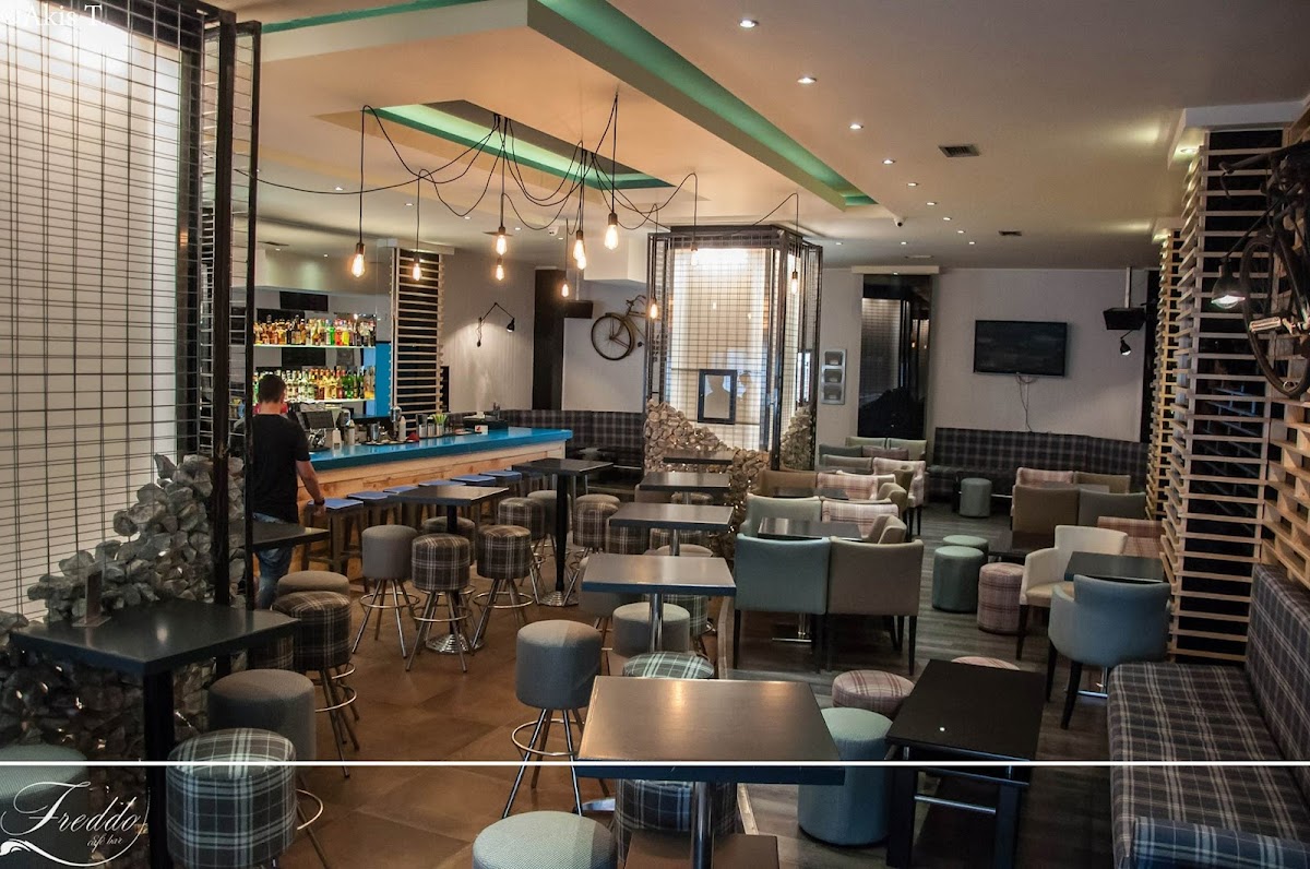 Freddo Cafe Bar