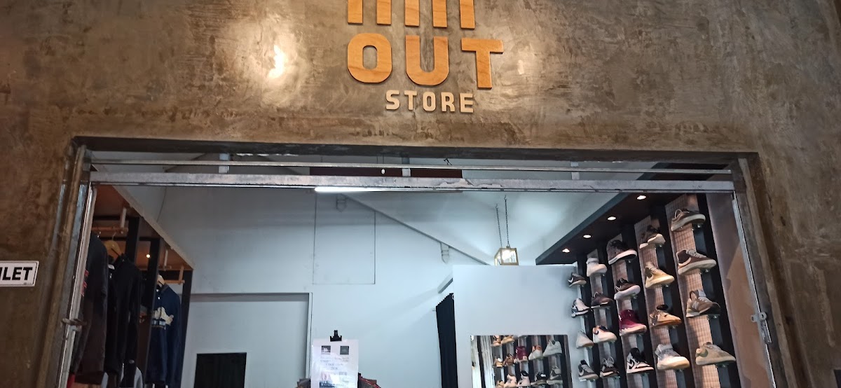 5 CM Coffee and Eatery