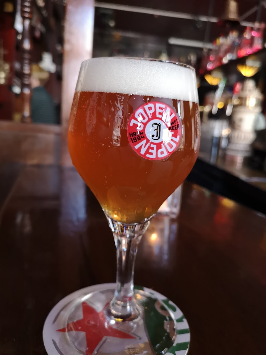 Café-Bar-Biljartcentrum the tavern