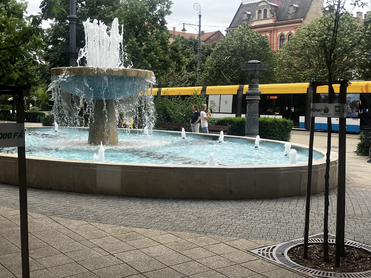 Korzó Édesség és Kávézó - 3