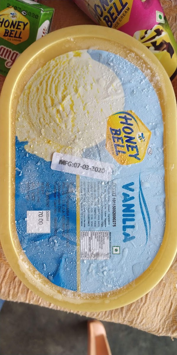 RAJA ICE CREAM PARLOUR